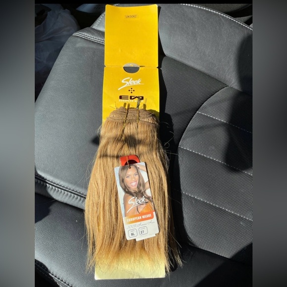 Sleek European Weave 100% Human Extension - Picture 9 of 9